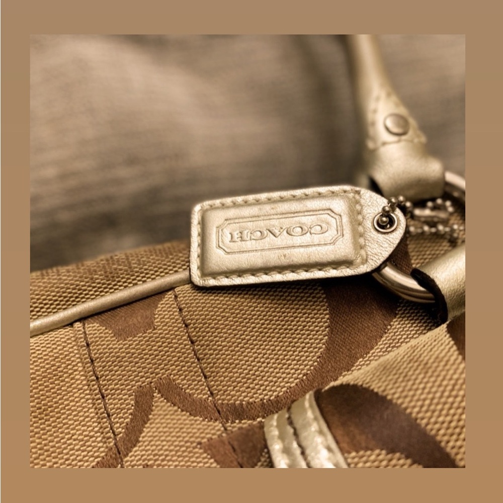 Sold! Coach Legacy Bag 🌸 - Picture 10 of 11